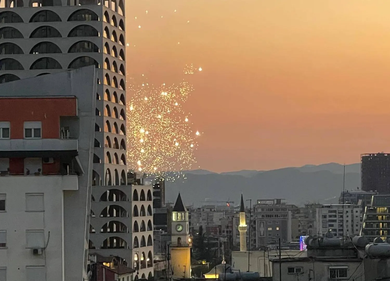 Tirana Cityscape 4- City Central Gem Αλβανία